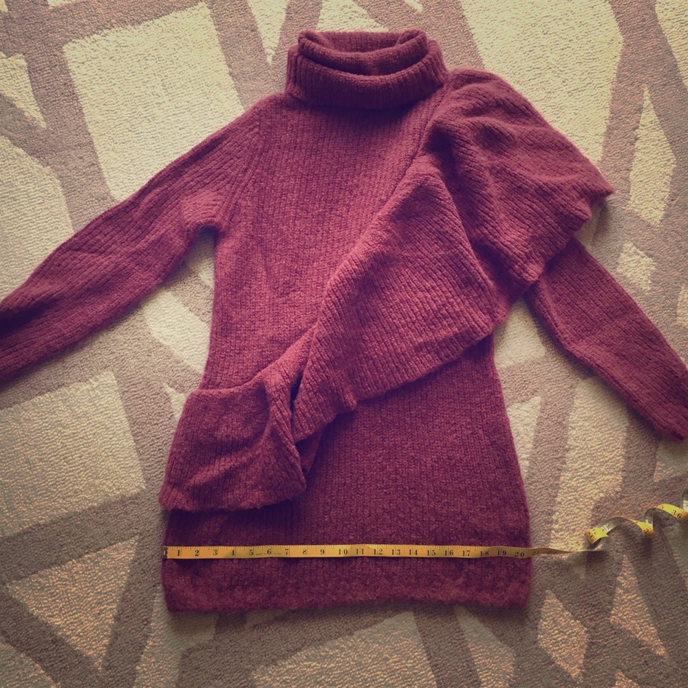 Alpaca blend oversized sweater, H&M.